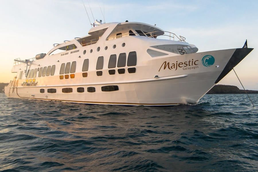 Majestic, Galapagos